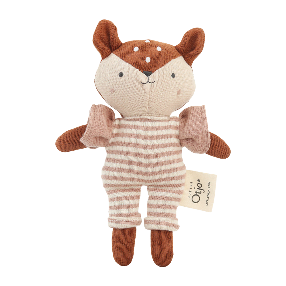 Freja the Deer Knitted Toy