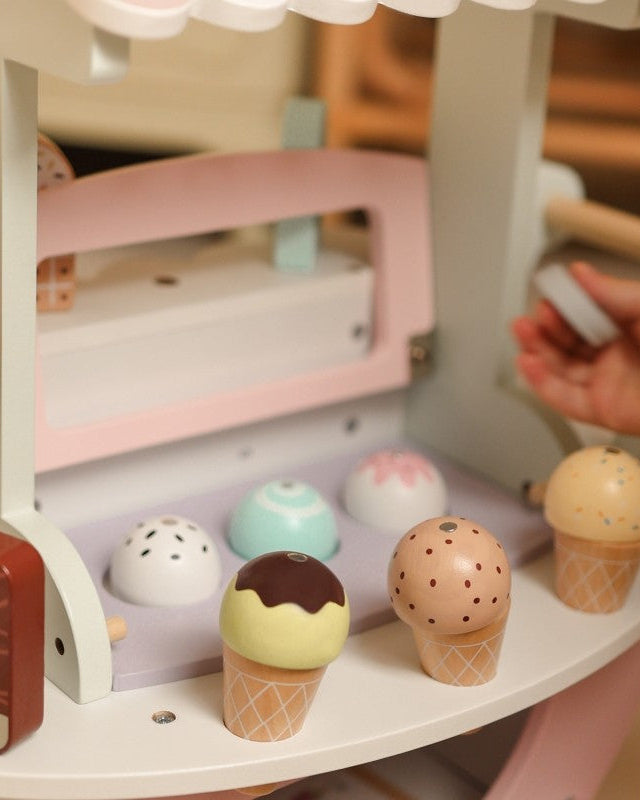 Wooden Ice Cream Shop With Cart